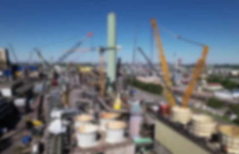 Photo: Aurubis: View from above of the construction site during the maintenance shutdown in Hamburg